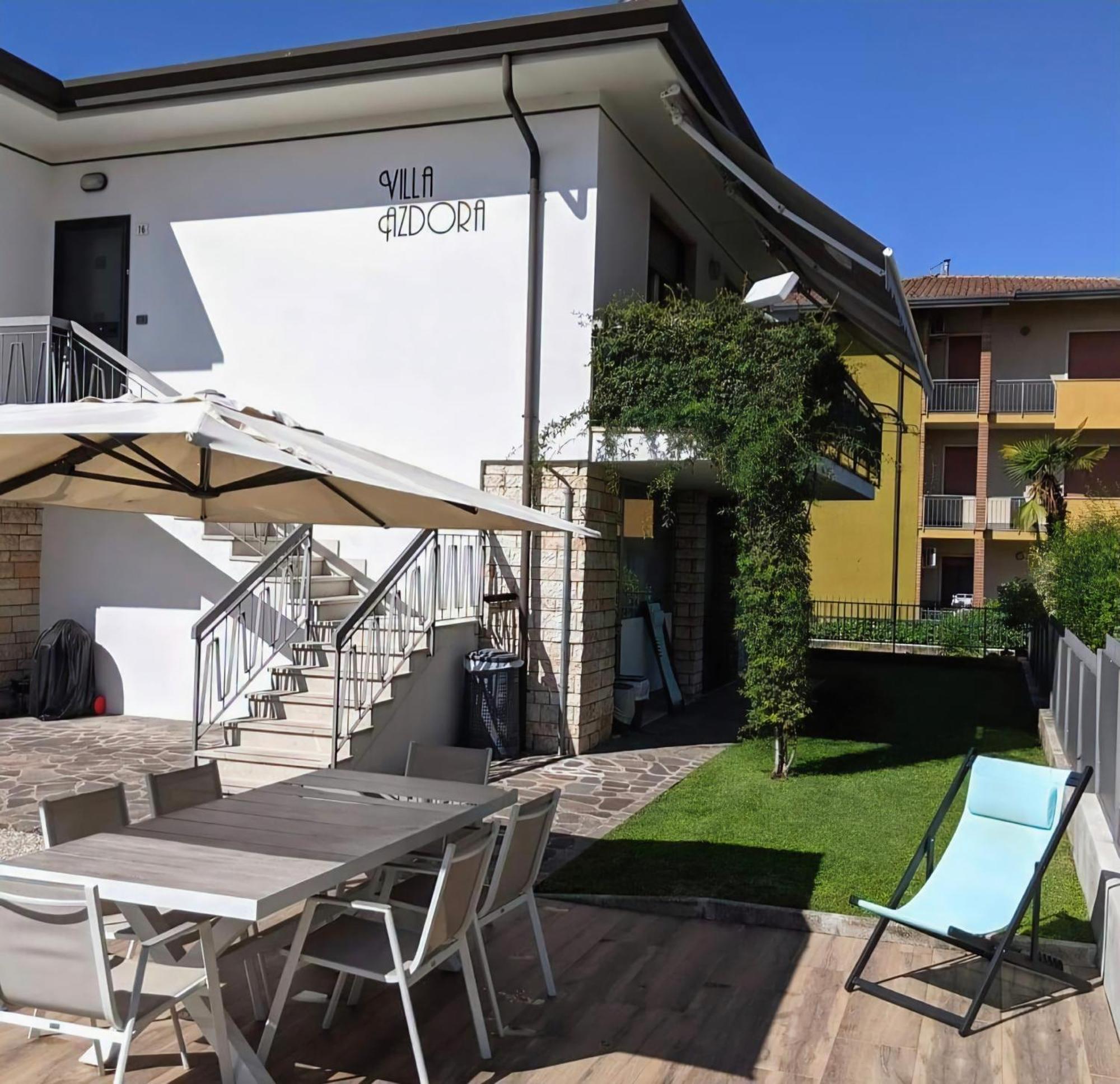 Villa Azdora Peschiera del Garda Exteriör bild